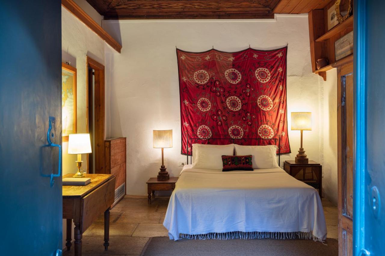 הידרה Bratsera Boutique Hotel מראה חיצוני תמונה
