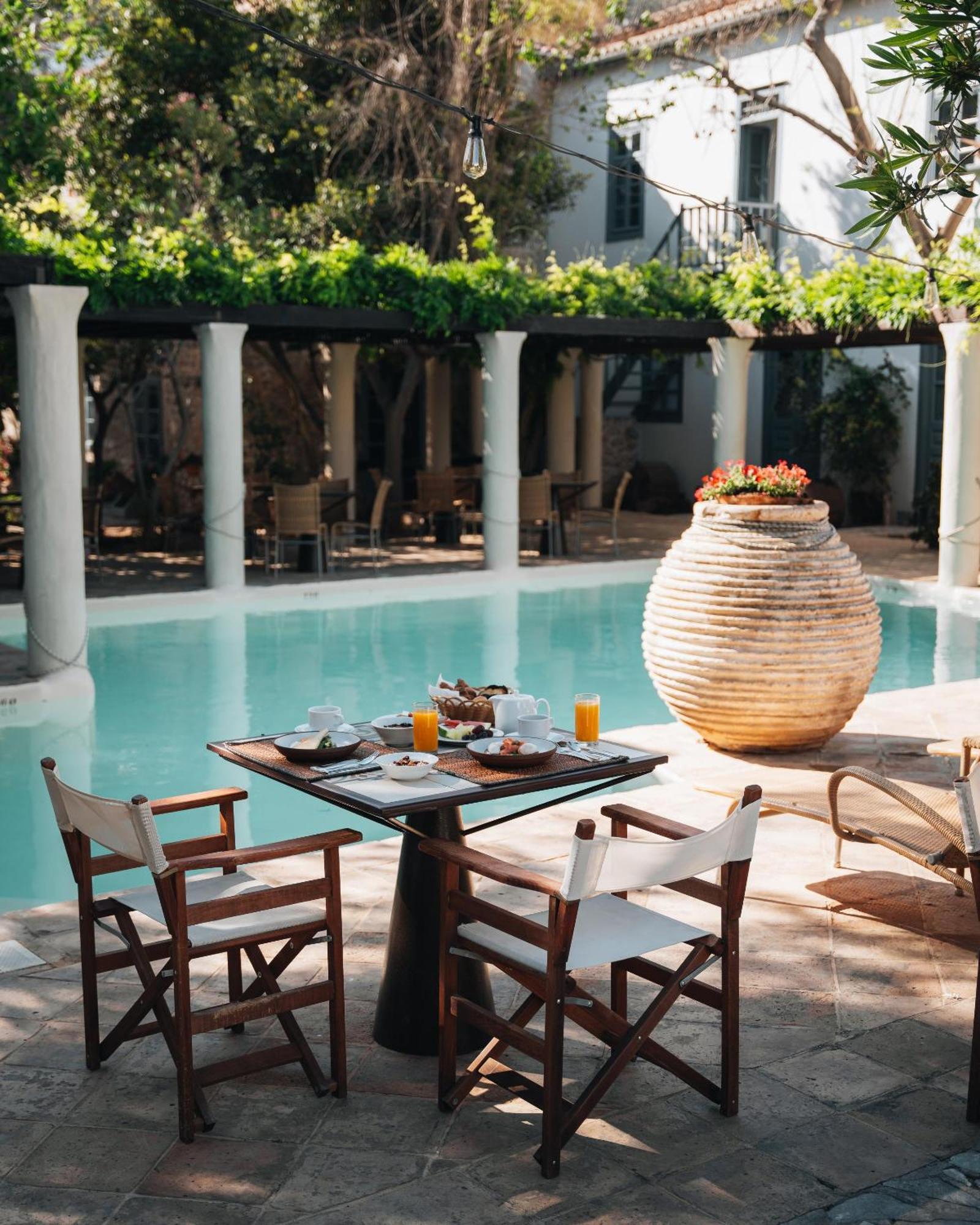 הידרה Bratsera Boutique Hotel מראה חיצוני תמונה