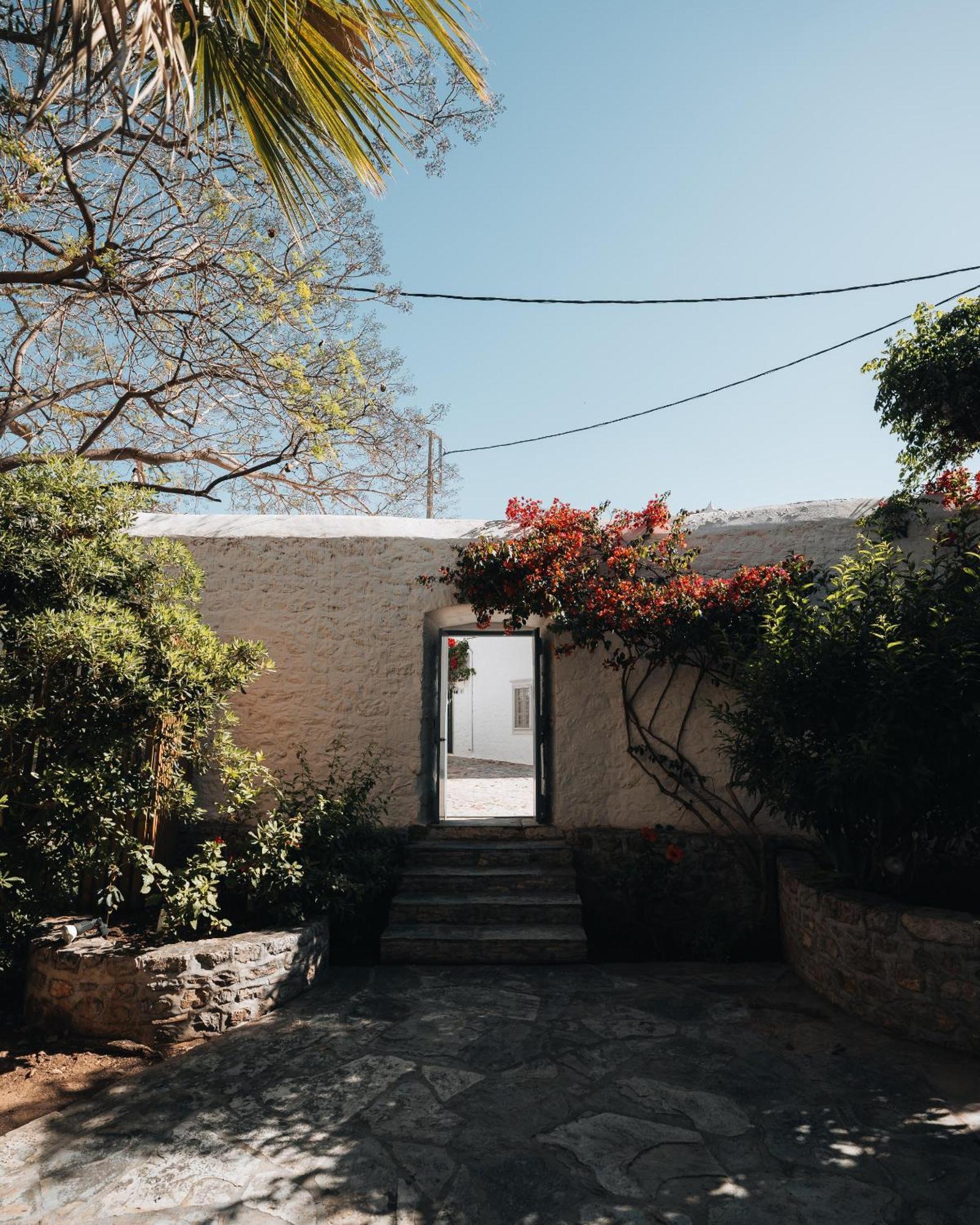 הידרה Bratsera Boutique Hotel מראה חיצוני תמונה