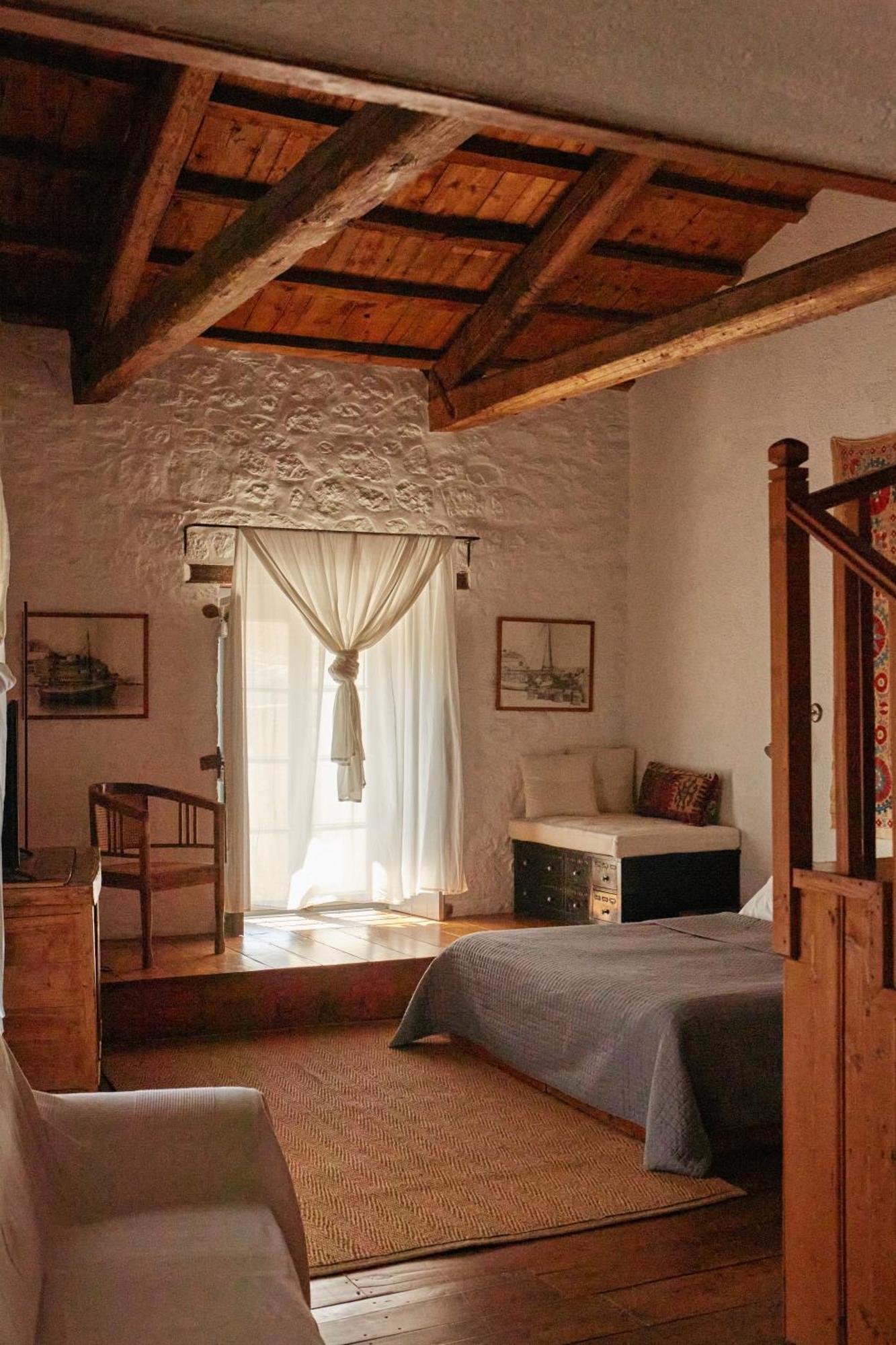 הידרה Bratsera Boutique Hotel חדר תמונה